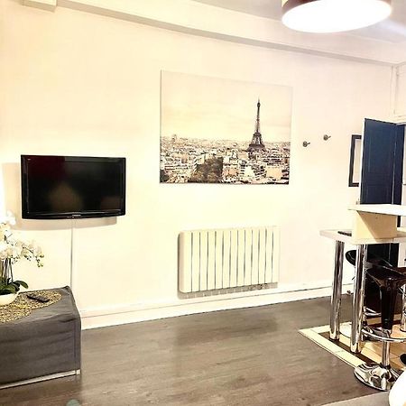 Cozy Studio Chatelet Париж Экстерьер фото